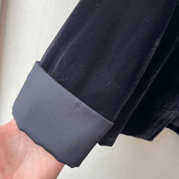 NWOT Midnight Blue Velvet Blazer Black Satin Lapel Cuffs Size M - Picture 3 of 9